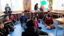 Cô giáo tiểu học Phạm Thị Thảo nặng lòng với học sinh khuyết tật ảnh 3