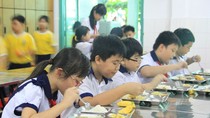Các trường tiểu học tại Hà Nội áp dụng thực đơn chuẩn cho bữa ăn bán trú ảnh 2