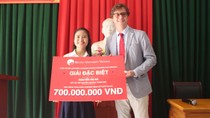 Cô gái xứ Thanh đạt học bổng 700 triệu đồng tiếp tục thành công với khởi nghiệp ảnh 3