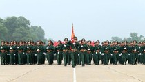 Thủ tướng dự Lễ kỷ niệm 45 năm Chiến thắng "Hà Nội - Điện Biên Phủ trên không" ảnh 4