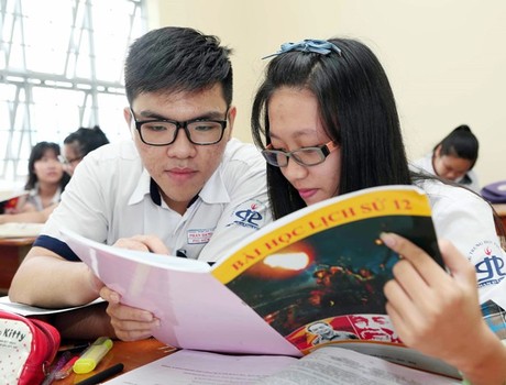 Nhiều thầy cô ở Nghệ An không nghỉ Lễ, bàn chuyện cứu môn Lịch sử  ảnh 2
