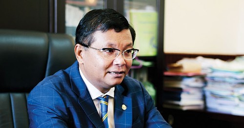 Tầm nhìn 4.0 và quyết sách táo bạo của Bộ trưởng làm thay đổi giáo dục Campuchia