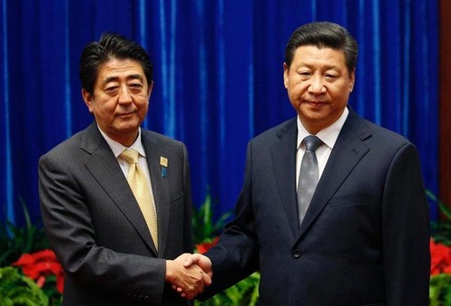 Tap_Can_BinhShinzo_Abe_10_11_14APEC8.jpg