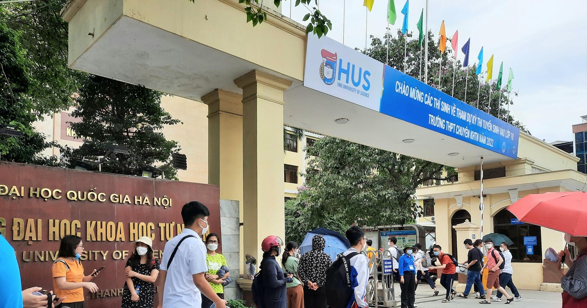 THPT Chuyên Khoa học Tự nhiên công bố điểm chuẩn, cao nhất chuyên Toán 20 điểm