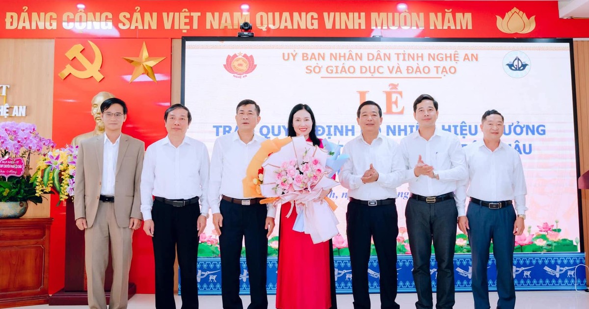 Cô Cao Thị Lan Thanh được bổ nhiệm làm Hiệu trưởng THPT Chuyên Phan Bội ...