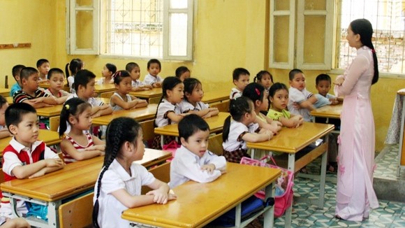 Giáo dục Việt Nam luôn là nguồn động viên lớn đối với các thầy cô giáo. Hãy xem những hình ảnh thưởng Tết của nhà giáo để cảm nhận sự thành thật và tình cảm của học sinh dành cho người thầy của mình.
