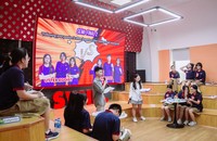 Để tiếng Anh là ngôn ngữ thứ 2 cần giảm thủ tục cấp phép chương trình tích hợp