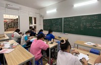 Cho phép hiệu trưởng, hiệu phó dạy thêm: Lãnh đạo trường lấy thời gian ở đâu?