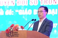 Chuyển đổi số không đơn thuần là đưa bài giảng dạy trực tiếp lên môi trường mạng