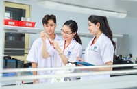 "Giữ chân" nhân sự chất lượng cao khối ngành sức khỏe còn khó hơn tuyển dụng