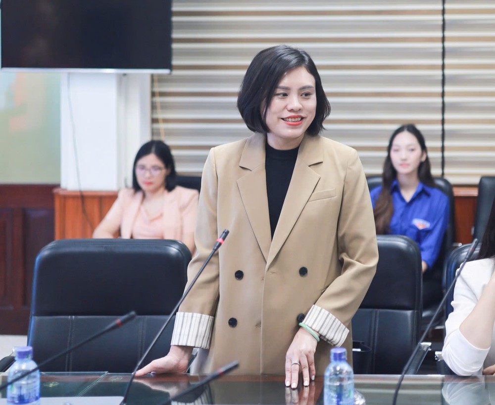 Tiến sĩ Vũ Thùy Dương, Trưởng khoa Khoa Xuất bản, Học viện Báo chí và Tuyên truyền. (Ảnh: website học viện) z6404924211251_c3928d6a67b3f7474b13aa7ee931f9e5.jpg