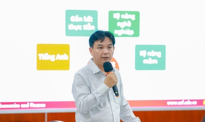 Thạc sĩ Lê Dũng, Trưởng phòng, Phòng Đào tạo, Trường Đại học Kinh tế - Tài chính Thành phố Hồ Chí Minh. (Ảnh: website nhà trường) ths-le-dung-uef-8801.jpg