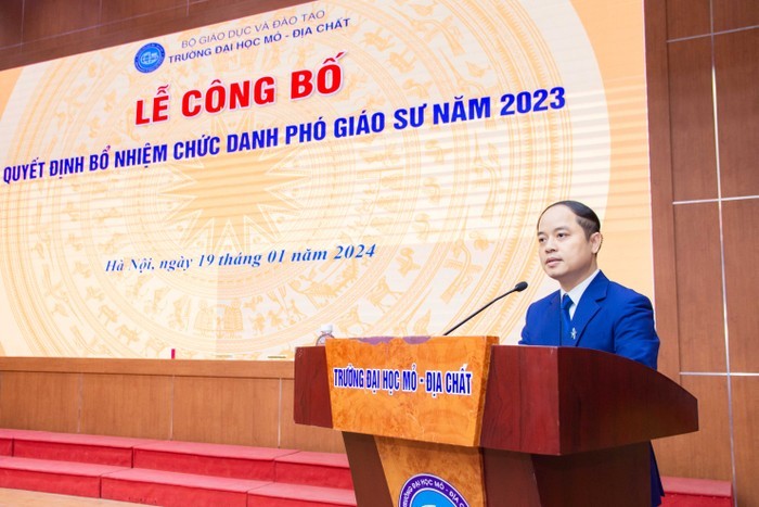 Phó giáo sư, Tiến sĩ Lê Xuân Thành, Trưởng phòng Phòng Công tác chính trị - sinh viên, Trường Đại học Mỏ - Địa chất. Ảnh: website nhà trường. dsc-2611-178.jpg