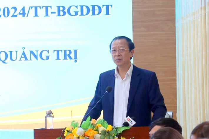 Thứ trưởng Phạm Ngọc Thưởng phát biểu tại buổi làm việc với Sở Giáo dục và Đào tạo Quảng Trị 4.jpg