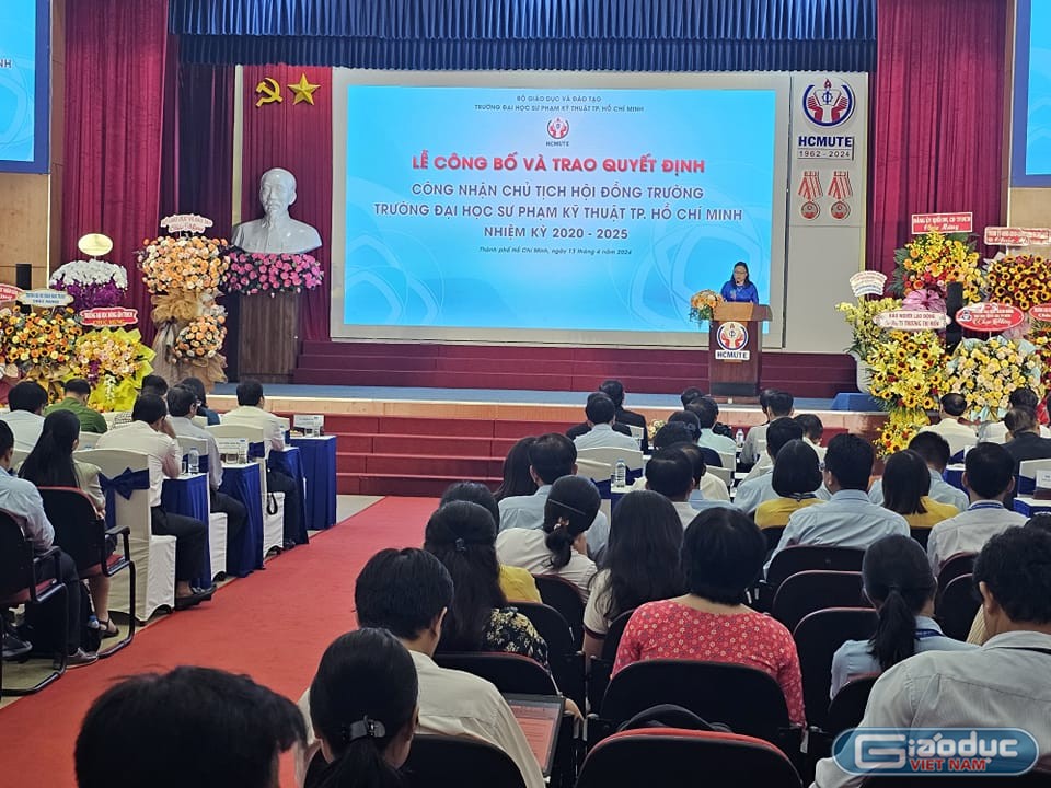 Toàn cảnh buổi lễ được tổ chức vào sáng ngày 13/4/2024 (Ảnh: V.D) gdvn_HCMUTEb.jpg