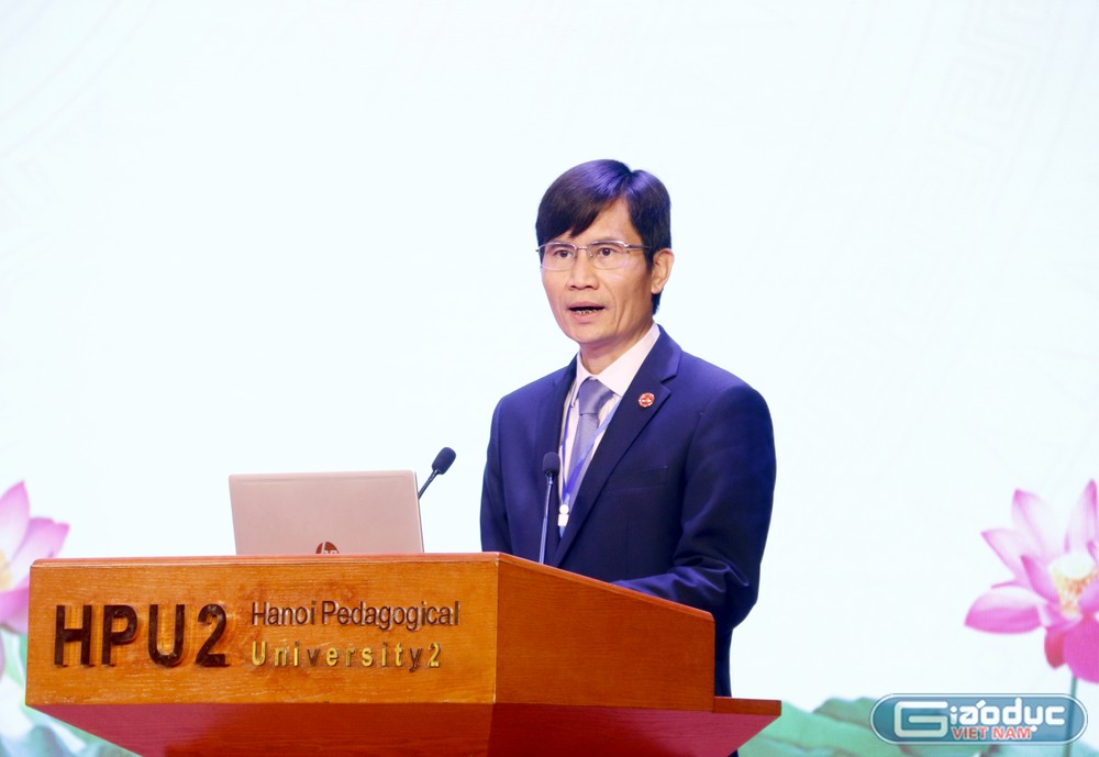 Hiệu trưởng Trường Đại học Sư phạm Hà Nội 2 phát động phong trào thi đua giai đoạn 2025 - 2030. GDVN_thay huy dhsphn2.jpg