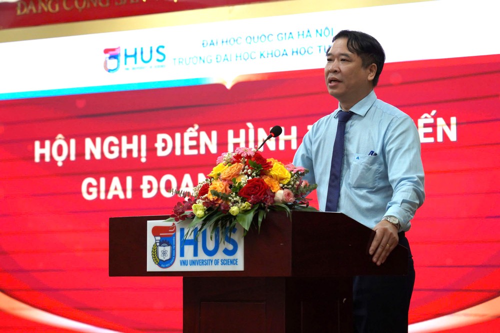 Giáo sư, Tiến sĩ Lê Thanh Sơn - Hiệu trưởng Trường Đại học Khoa học Tự nhiên (Đại học Quốc gia Hà Nội) nhiệm kỳ 2025-2030. Ảnh: website trường. tan-hieu-truong-le-thanh-son.jpg
