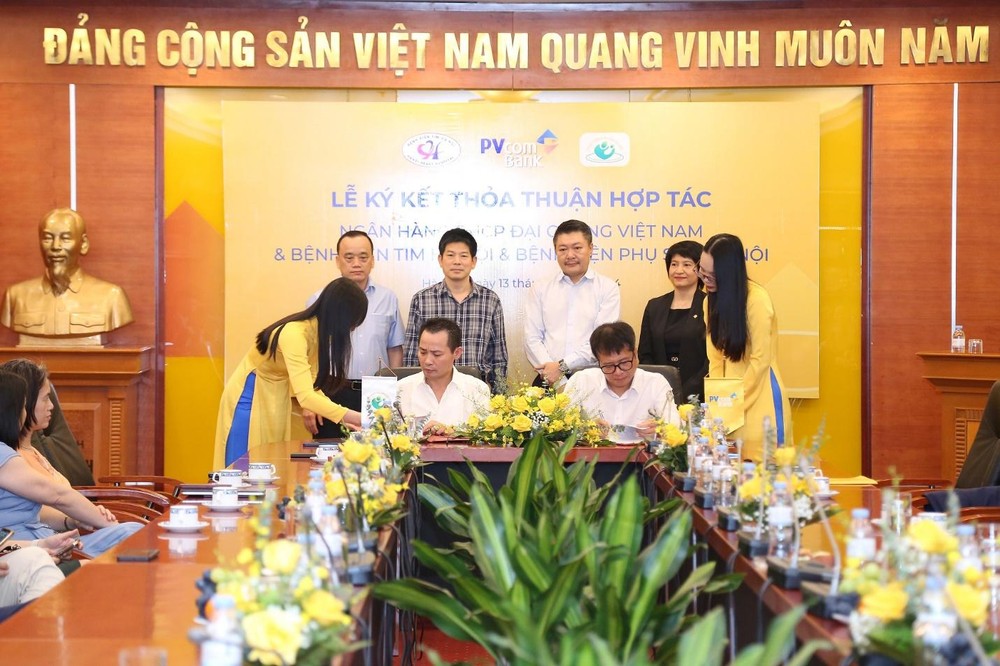 PVcomBank và Bệnh viện Phụ sản Hà Nội ký kết thỏa thuận hợp tác. PVcomBank và Bệnh viện Phụ sản Hà Nội ký kết thỏa thuận hợp tác.