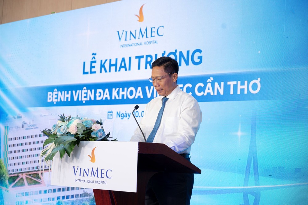 Ông Nguyễn Thực Hiện - Phó Chủ tịch Ủy ban nhân dân Thành phố Cần Thơ tin tưởng sự hiện diện của Vinmec Cần Thơ sẽ là động lực lớn cho sự phát triển của lĩnh vực y tế địa phương. Anh 1 (60).JPG