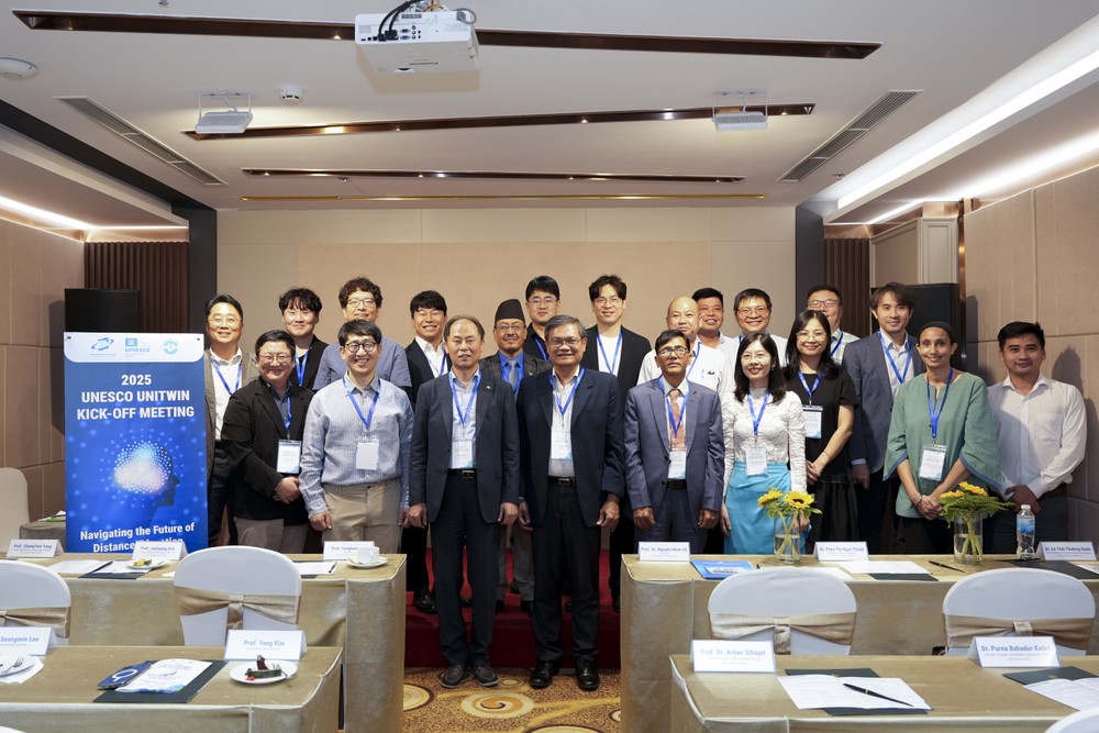 Chương trình họp khởi động dự án UNESCO UNITWIN 2025. anh1.jpg