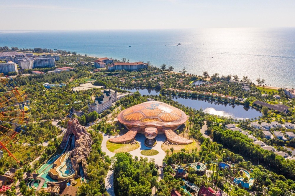 Phú Quốc United Center liên tiếp gây tiếng vang trong và ngoài nước với những công trình mang tính biểu tượng. A4 (1).jpg