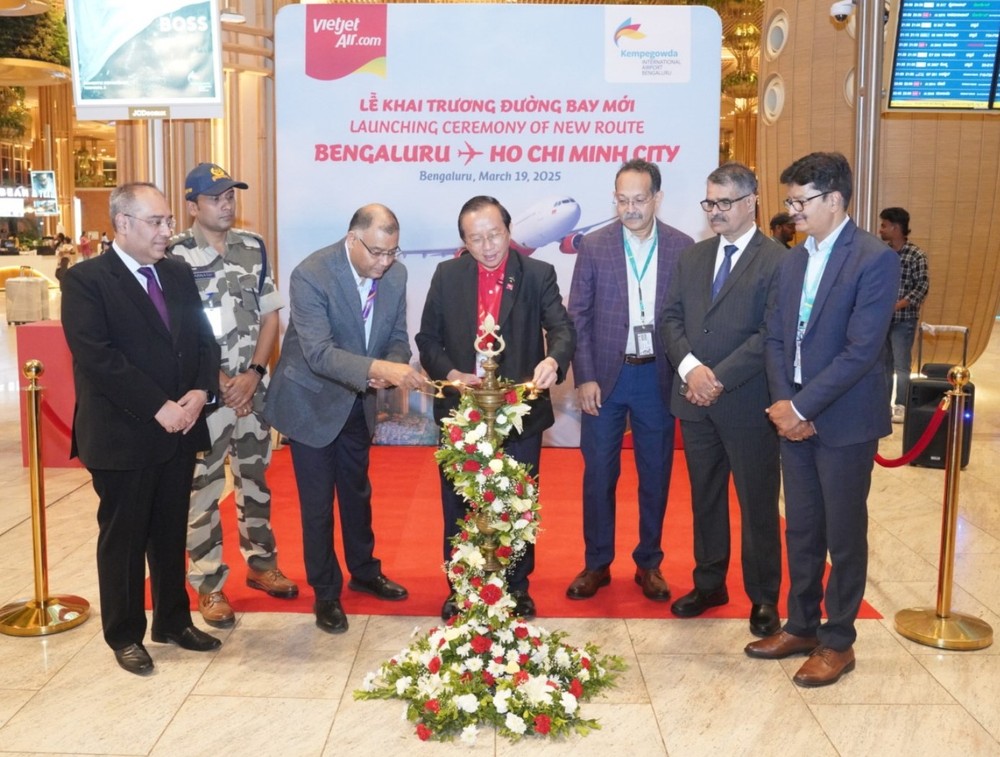 Nghi thức khai trương hai đường bay mới Bengaluru, Hyderabad (Ấn Độ) - Thành phố Hồ Chí Minh. A6 (12).jpg