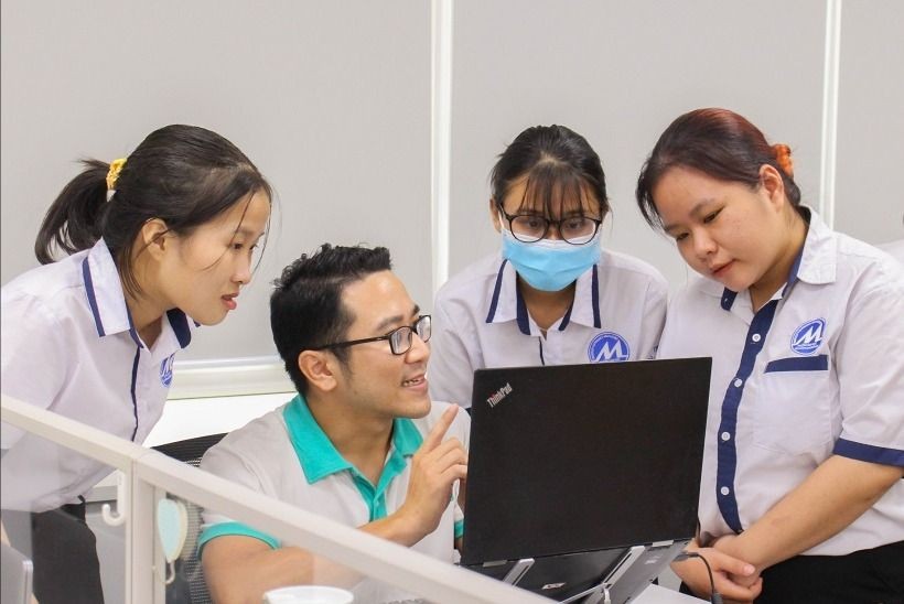Sinh viên ngành Tài chính - Ngân hàng của Trường Đại học Tài chính - Marketing. Ảnh: website nhà trường unnamed (59).jpg