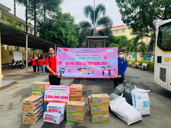 Học sinh nhà trường được tham gia nhiều hoạt động vì cộng đồng. fb74fb9d8c6932376b78.jpg
