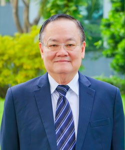 Giáo sư Nguyễn Minh Đức- tân Ủy viên Hội đồng Giáo sư nhà nước nhiệm kỳ 2024-2029, Chủ tịch Hội đồng Giáo sư ngành Dược học. Ảnh: Trường Đại học Tôn Đức Thắng GS. Nguyễn Minh Đức.jpg