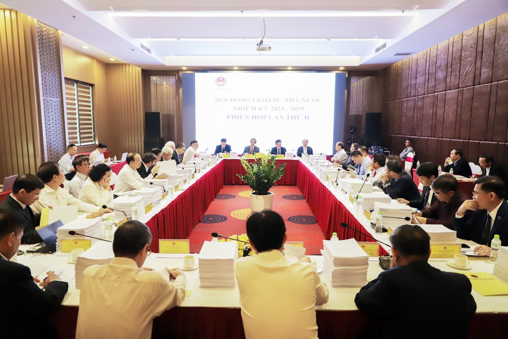 Phiên họp lần thứ II của Hội đồng Giáo sư nhà nước nhiệm kỳ 2024-2029, ngày 2-3/11/2024. Ảnh: HĐGSNN banner11.jpg