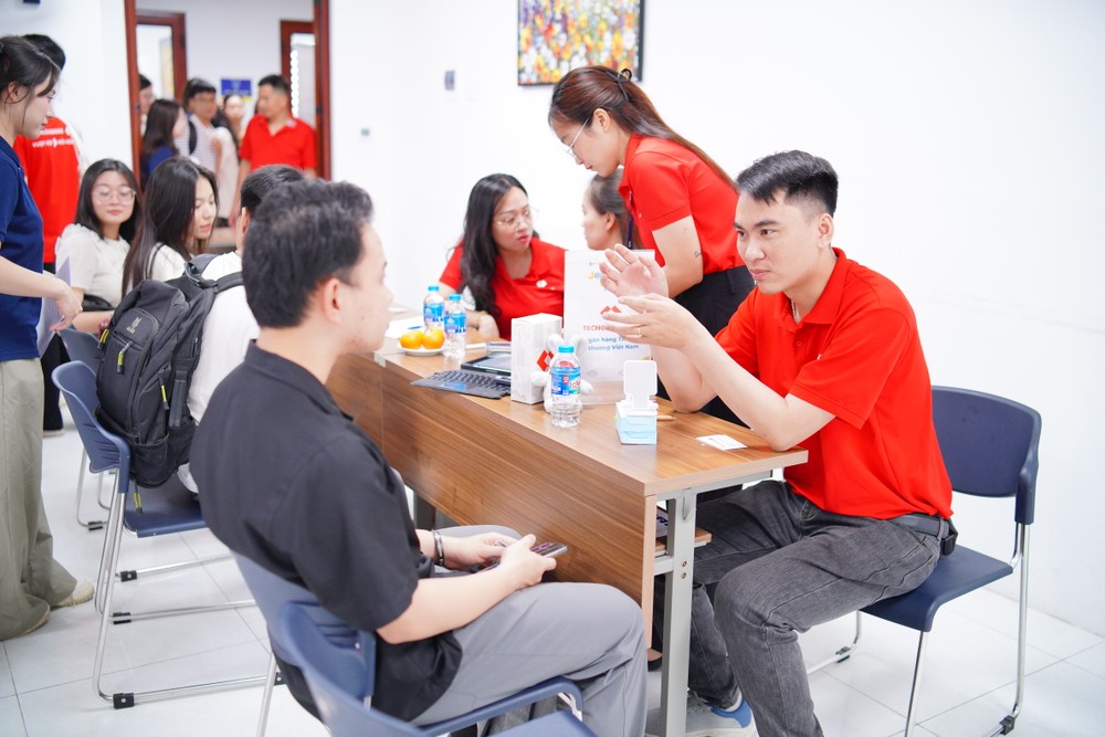 7R408717.JPG