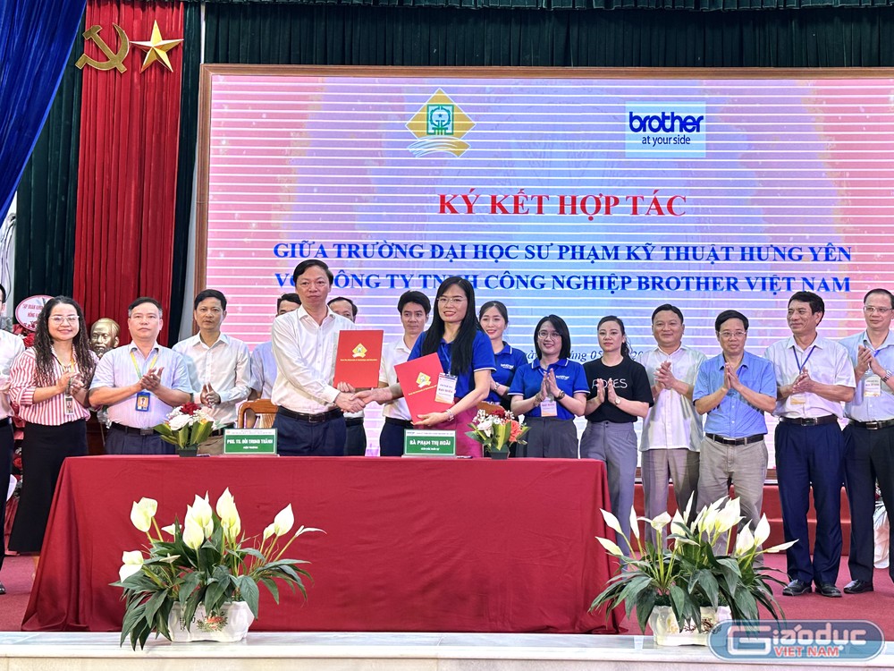 Trường Đại học Sư phạm Kỹ thuật Hưng Yên ký kết hợp tác với doanh nghiệp. Ảnh: Đào Hiền GDVN_128.jpg