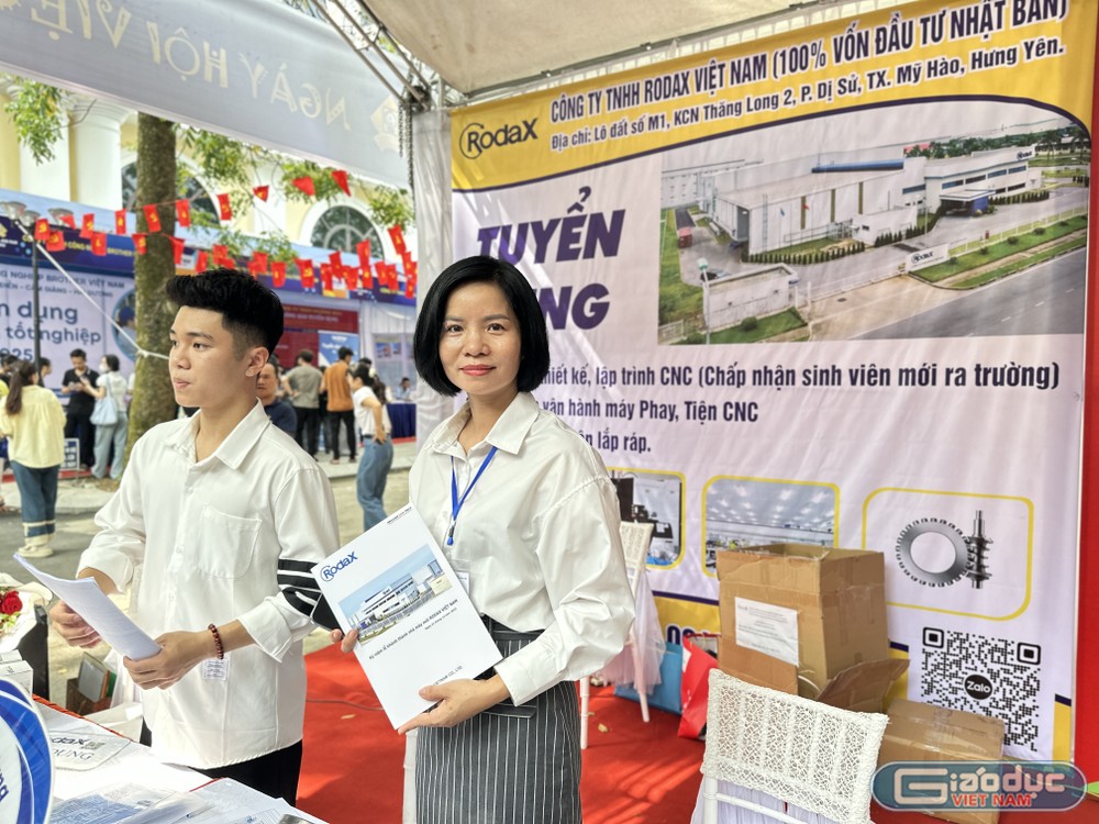 Chị Hoàng Thuỳ Giang - Trưởng phòng Hành chính Nhân sự, Công ty Trách nhiệm hữu hạn Rodax Việt Nam Ảnh: Đào Hiền GDVN_146.jpg