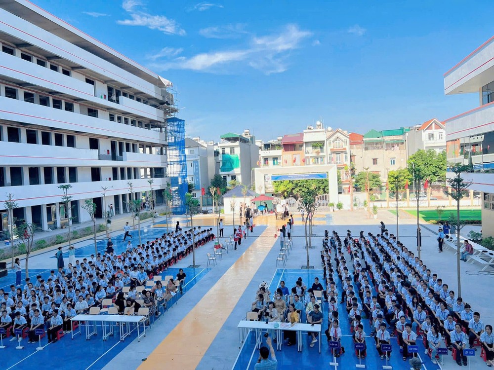 Một hoạt động tại Trường Trung học cơ sở và Trung học phổ thông Marie Curie. Ảnh: NTCC merie-curie-1.jpg