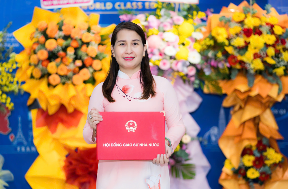 Tân Phó Giáo sư, Tiến sĩ Phùng Thái Minh Trang. (Ảnh: website nhà trường) Tân Phó Giáo sư, Tiến sĩ Phùng Thái Minh Trang. (Ảnh: website nhà trường)