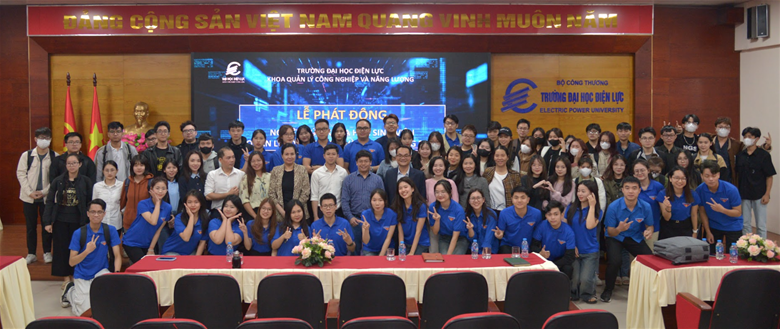 Lễ phát động Nghiên cứu Khoa học của sinh viên Khoa Quản lý công Nghiệp và Năng lượng, Trường Đại học Điện lực năm 2024. Ảnh: NTCC. Lễ phát động Nghiên cứu Khoa học sinh viên quản lý công nghiệp và năng lượng 2024.png
