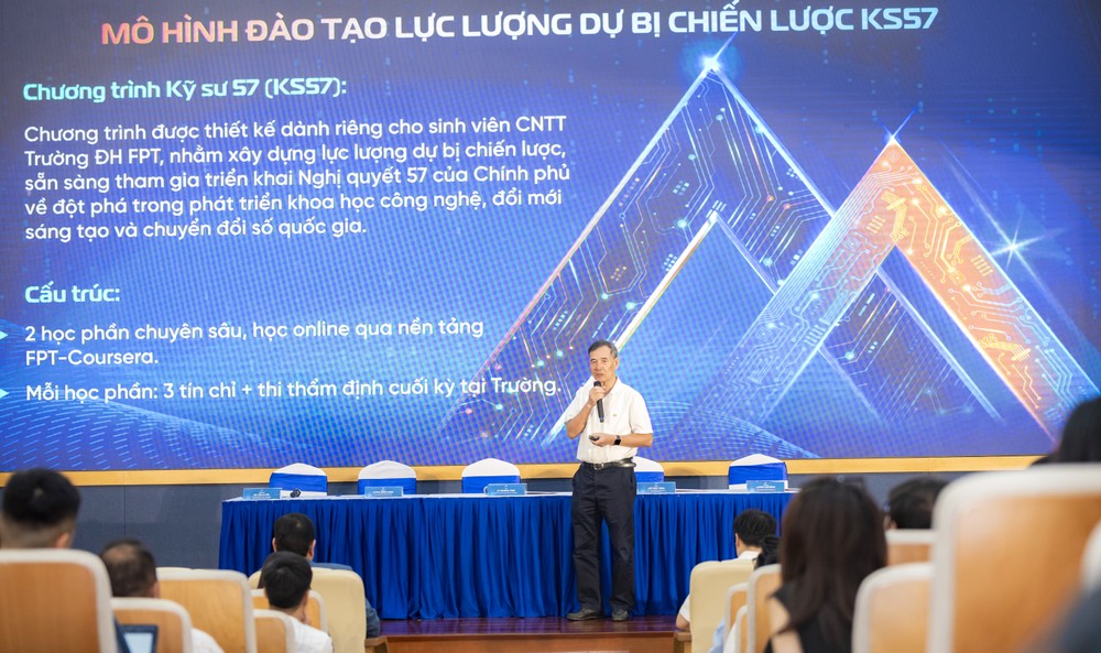 Tiến sĩ Lê Trường Tùng - Chủ tịch Hội đồng trường, Trường Đại học FPT. anh (2).JPG
