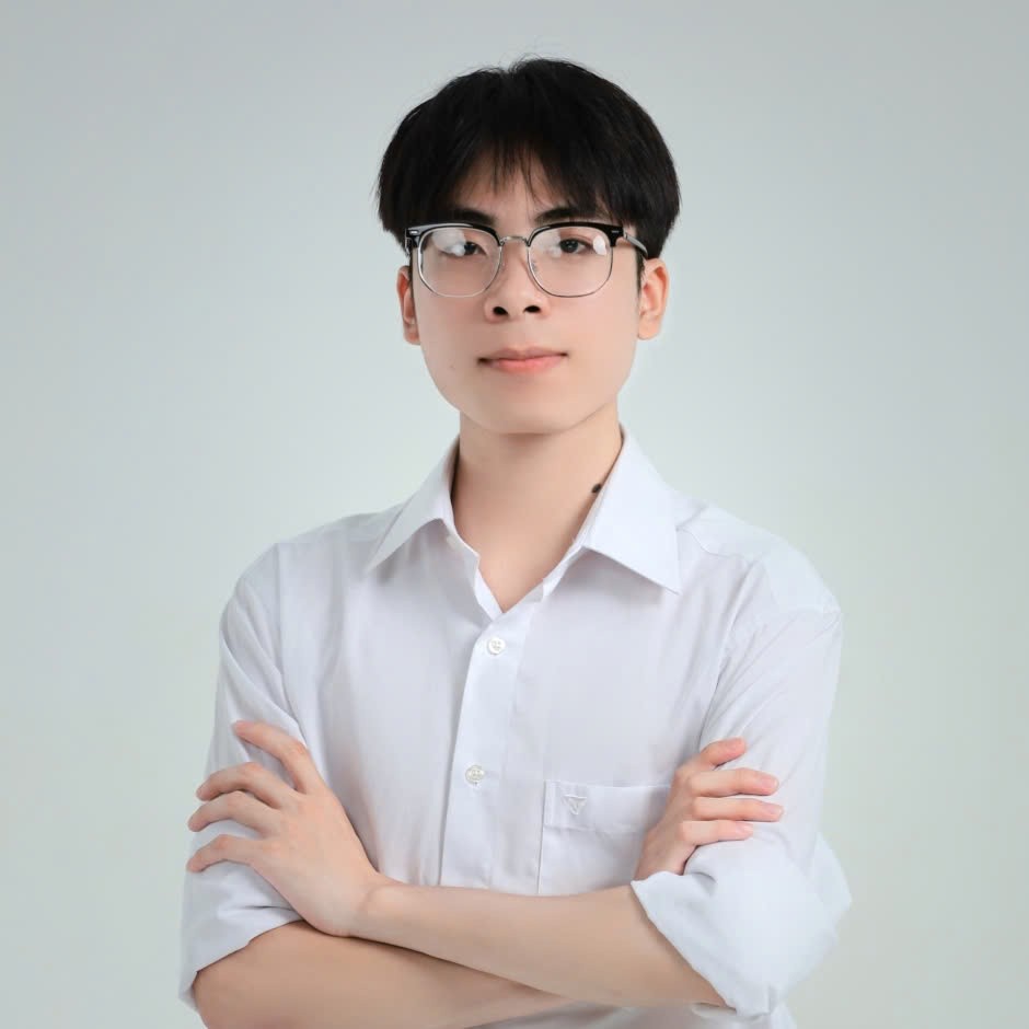 Phạm Văn Linh - sinh viên năm 3 ngành Khoa học máy tính, Đại học Kinh tế Quốc dân. Ảnh: NVCC z6540434749076_23badc0e8a928e719e0327f8f0c45a80.jpg