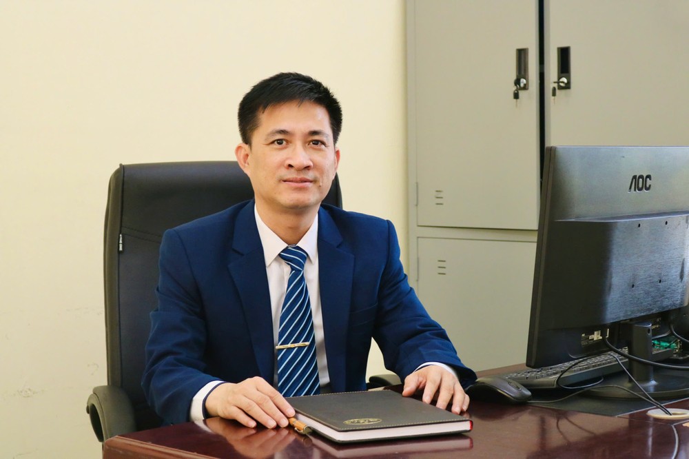 Thầy Nguyễn Văn Nam - Phó Hiệu trưởng Trường Đại học Thành Đông. (Ảnh NVCC) z6418009688682_fa9b6608ab00e45653384052156d3501.jpg
