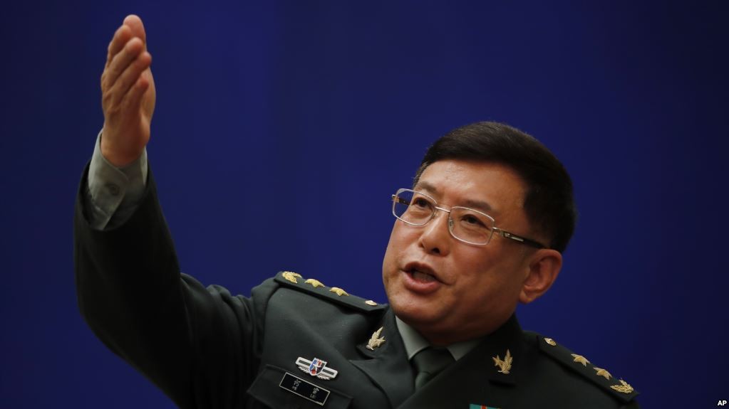 Trung Quốc tuyên bố đang triển khai binh lính, vũ khí xuống Hoàng Sa, Trường Sa