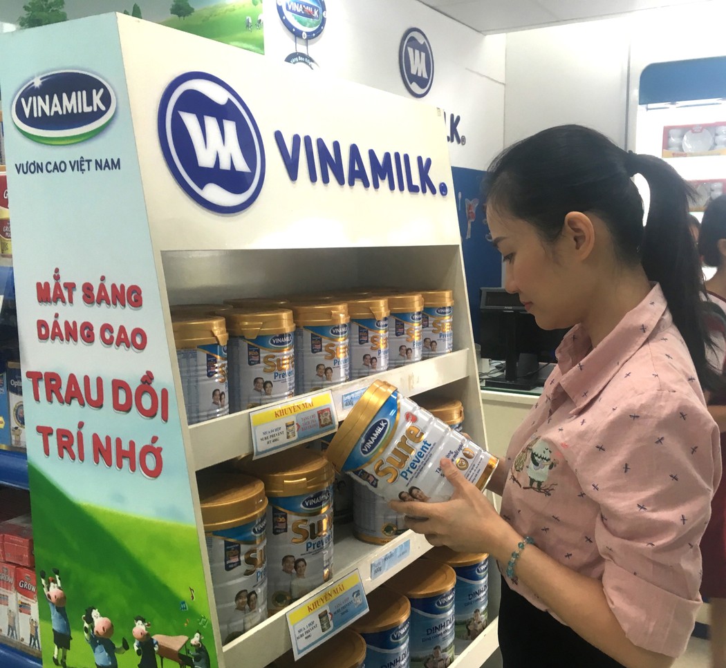 Vinamilk 20 Năm Liên Tiếp được Người Tiêu Dùng Bình Chọn Thương Hiệu ...