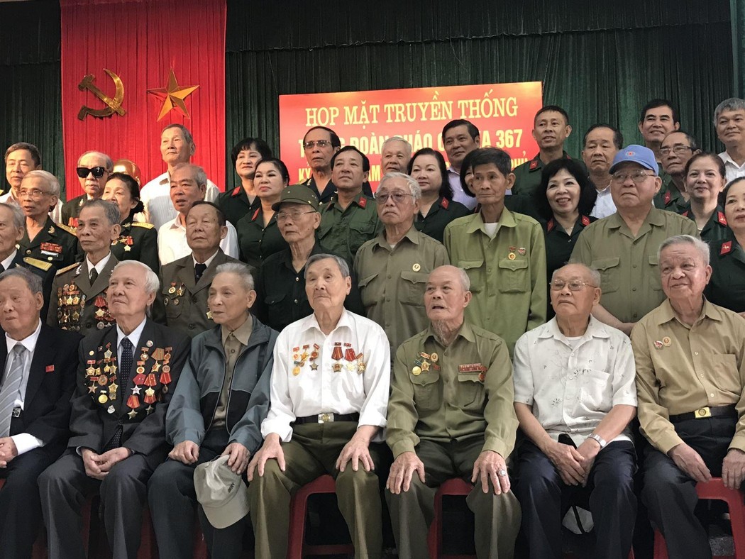 'Chúng tôi đã ở Điện Biên Phủ những ngày tháng lịch sử ấy ...