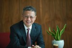 CEO Techcombank: Thay đổi cách người Việt quản lý và sử dụng tiền