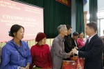 Báo điện tử Giáo dục Việt Nam trao quà Tết cho 200 hộ nghèo xã Đồng Xuân