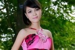 Nữ sinh Hải Phòng sâu lắng cùng "Song From A Secret Garden" 