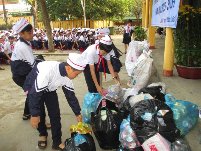 Kế hoạch nhỏ, những câu chuyện buồn