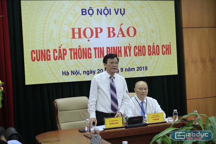 Giáo viên điều chuyển sang cấp học khác phải bồi dưỡng chuẩn chức danh mới