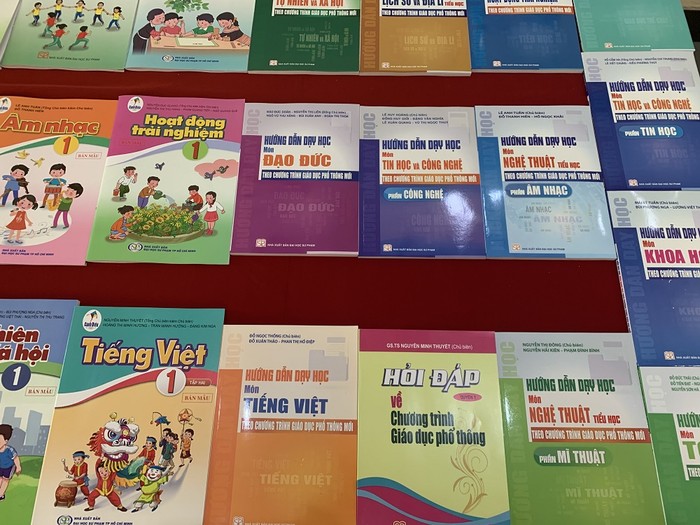 Nếu dạy thử sách giáo khoa để chọn hãy để giáo viên chúng tôi tự tổ chức dạy ảnh 2