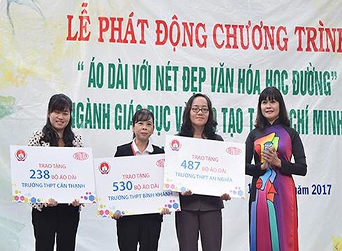 Sở Giáo dục Thành phố Hồ Chí Minh không đồng ý cho bà Yến Trinh nghỉ việc