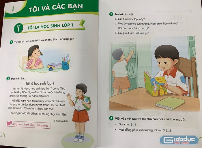 Thầy Khang lo lắng không biết bao giờ sách giáo khoa mới đến tay giáo viên!